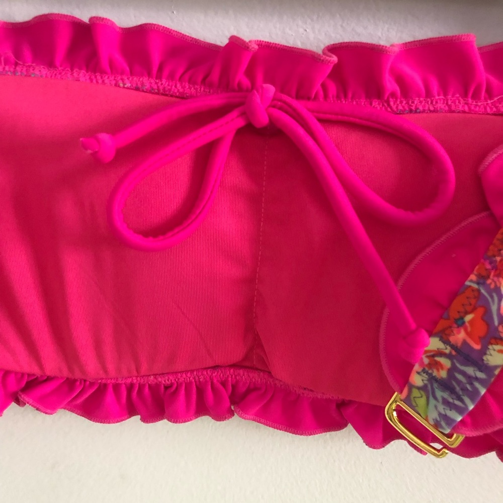 Victoria Secret Bikini - Picture 4 of 4